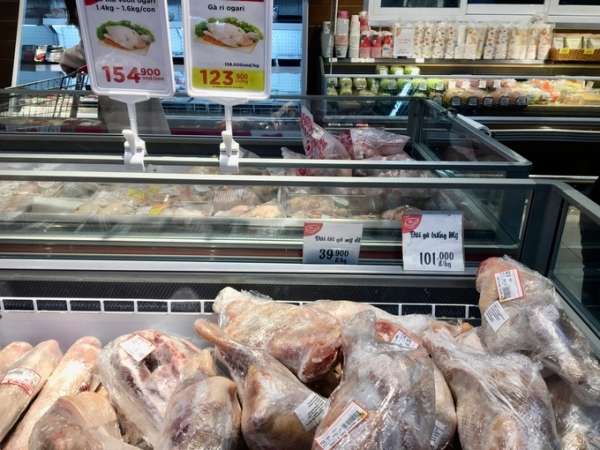 Nhập sản phẩm thịt gia cầm vào Việt Nam phải trải qua 6 bước